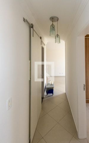 Apartamento à venda com 95m², 3 quartos e 2 vagas Apartamento à venda com 95m², 3 quartos e 2 vagasCorredor