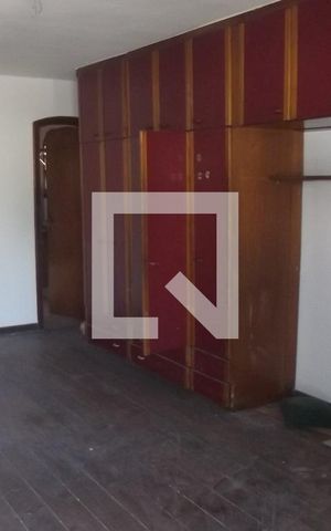 Casa à venda com 200m², 4 quartos e sem vagaQuarto 3