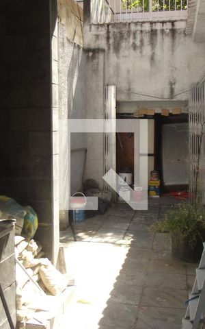 Casa à venda com 200m², 4 quartos e sem vagaÁrea Externa