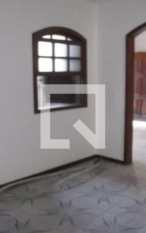 Casa à venda com 200m², 4 quartos e sem vagaSala