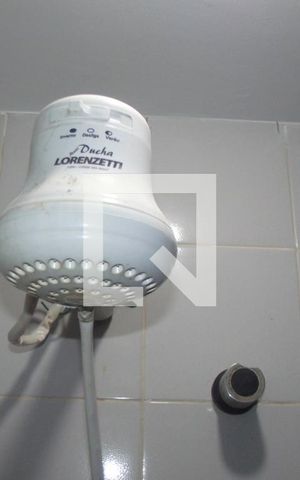 Casa à venda com 200m², 4 quartos e sem vagaBanheiro