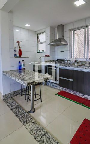 Apartamento à venda com 131m², 3 quartos e 2 vagas1 Andar - Cozinha e Área de Serviço