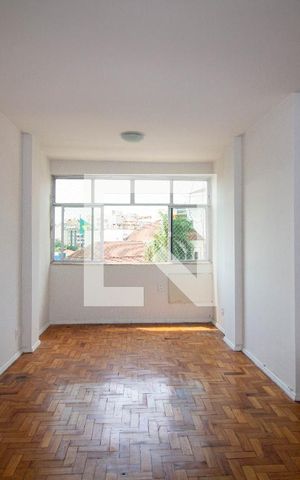 Apartamento para alugar com 85m², 3 quartos e 1 vaga Apartamento para alugar com 85m², 3 quartos e 1 vagaSala