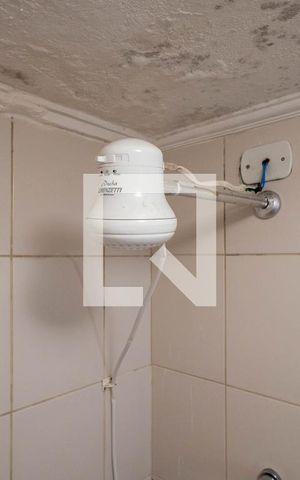 Casa à venda com 200m², 4 quartos e 2 vagasBanheiro 3