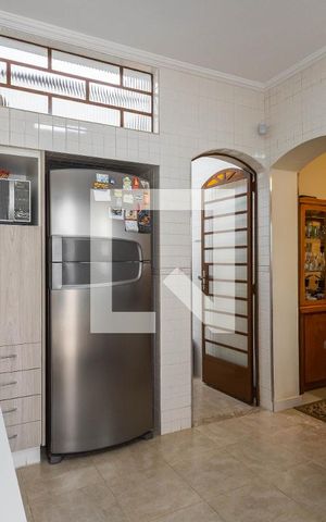 Casa à venda com 200m², 4 quartos e 2 vagasCozinha