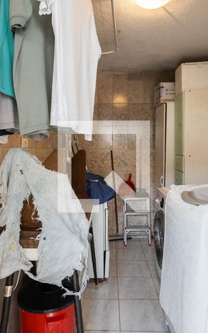 Casa à venda com 200m², 4 quartos e 2 vagasÁrea de Serviço