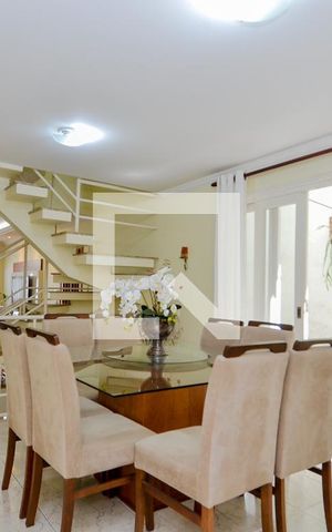 Casa à venda com 190m², 3 quartos e 3 vagasSala de Jantar