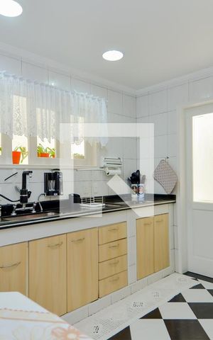 Casa à venda com 190m², 3 quartos e 3 vagasCozinha