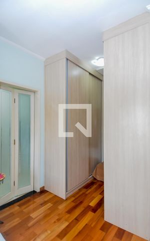 Casa à venda com 190m², 3 quartos e 3 vagasCloset da Suíte