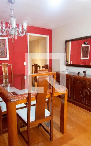 Apartamento à venda com 120m², 3 quartos e 1 vagaSala de Jantar