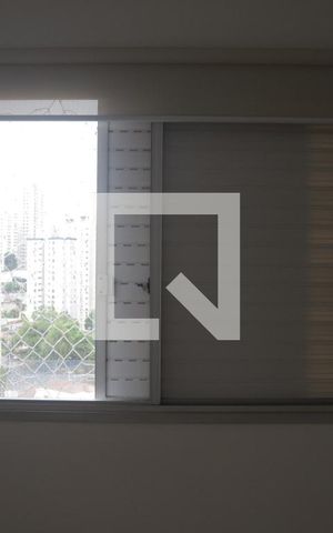 Apartamento para alugar com 55m², 2 quartos e 1 vagaQuarto 01