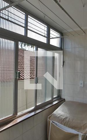 Apartamento para alugar com 73m², 2 quartos e 1 vagaÁrea de Serviço