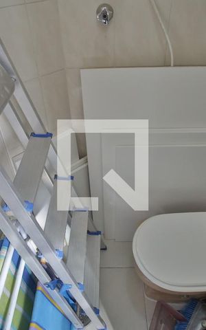 Apartamento para alugar com 73m², 2 quartos e 1 vagaBanheiro de Serviço
