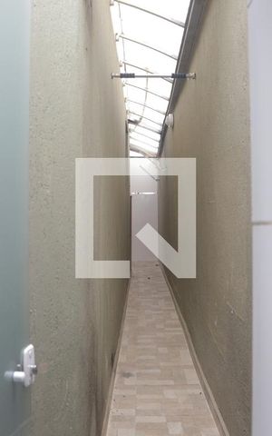 Casa para alugar com 54m², 1 quarto e sem vagaCorredor Area de Serviço