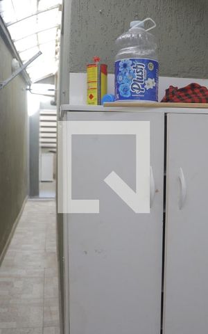 Casa para alugar com 54m², 1 quarto e sem vagaÁrea de Serviço