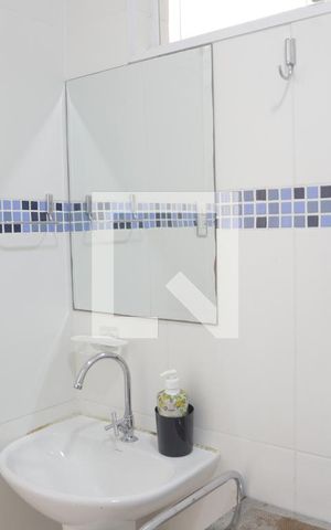 Casa para alugar com 54m², 1 quarto e sem vagaBanheiro