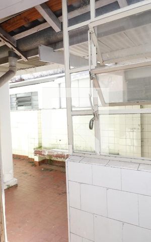 Casa à venda com 144m², 3 quartos e 1 vagaÁrea de Serviço