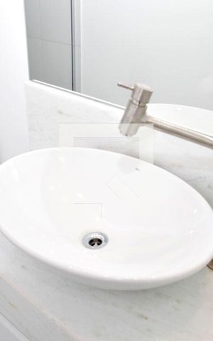 Apartamento à venda com 60m², 2 quartos e 1 vagaBanheiro 2