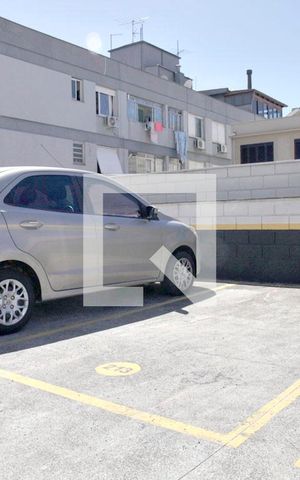 Apartamento à venda com 60m², 2 quartos e 1 vagaBox Estacionamento