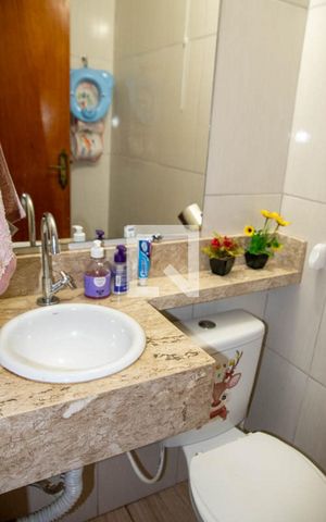 Casa à venda com 350m², 4 quartos e 2 vagas Casa à venda com 350m², 4 quartos e 2 vagasBanheiro 3