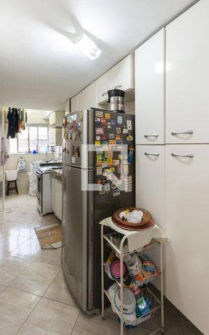 Apartamento à venda com 80m², 2 quartos e 1 vagaCozinha e Área de Serviço