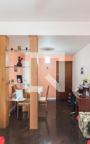 Apartamento à venda com 80m², 2 quartos e 1 vagaSala