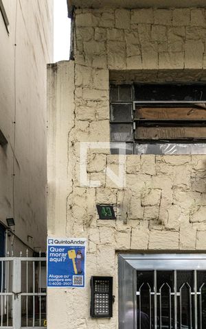Studio à venda com 29m², 1 quarto e sem vagaPlaquinha
