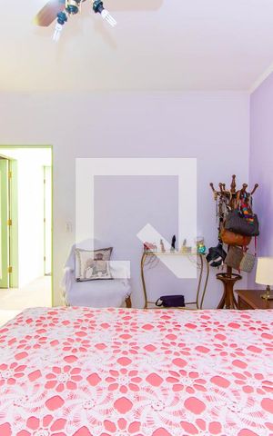 Casa à venda com 288m², 3 quartos e 2 vagas Casa à venda com 288m², 3 quartos e 2 vagasQuarto 1