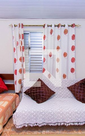 Casa à venda com 288m², 3 quartos e 2 vagas Casa à venda com 288m², 3 quartos e 2 vagasEdícula - Sala/Quarto