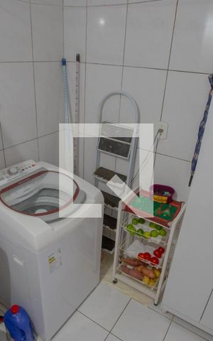 Apartamento à venda com 64m², 2 quartos e 1 vaga Apartamento à venda com 64m², 2 quartos e 1 vagaArea de Serviços