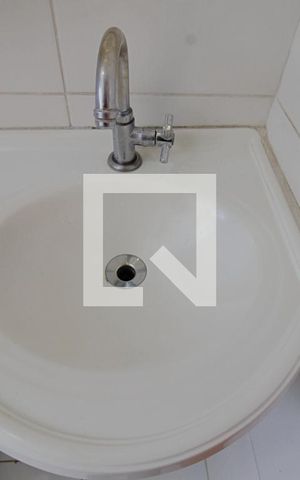 Apartamento à venda com 66m², 2 quartos e 1 vaga Apartamento à venda com 66m², 2 quartos e 1 vagaBanheiro