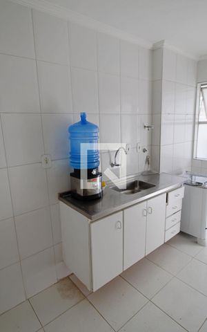 Apartamento à venda com 66m², 2 quartos e 1 vaga Apartamento à venda com 66m², 2 quartos e 1 vagaCozinha