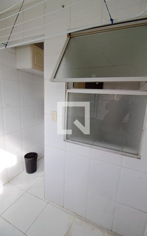 Apartamento à venda com 66m², 2 quartos e 1 vaga Apartamento à venda com 66m², 2 quartos e 1 vagaÁrea de Serviço