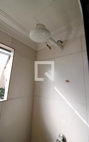 Apartamento à venda com 66m², 2 quartos e 1 vaga Apartamento à venda com 66m², 2 quartos e 1 vagaBanheiro