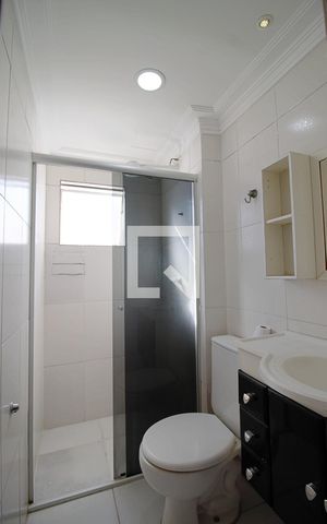Apartamento à venda com 66m², 2 quartos e 1 vaga Apartamento à venda com 66m², 2 quartos e 1 vagaBanheiro
