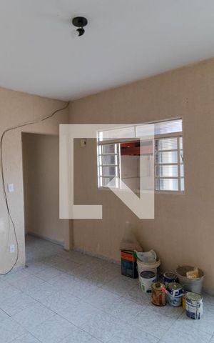 Casa à venda com 190m², 3 quartos e 8 vagas Casa à venda com 190m², 3 quartos e 8 vagasSala da Casa 02