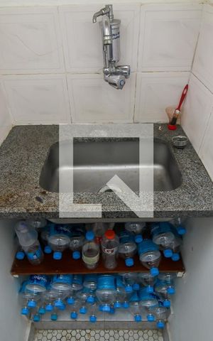 Studio à venda com 40m², 1 quarto e sem vaga Studio à venda com 40m², 1 quarto e sem vagaCozinha