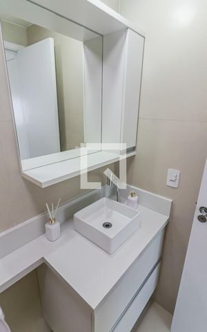 Apartamento à venda com 24m², 1 quarto e sem vaga Apartamento à venda com 24m², 1 quarto e sem vagaBanheiro