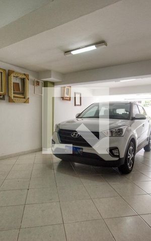 Casa de condomínio à venda com 260m², 4 quartos e 4 vagas Casa de condomínio à venda com 260m², 4 quartos e 4 vagasGaragem