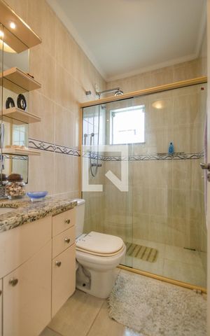 Casa de condomínio à venda com 260m², 4 quartos e 4 vagas Casa de condomínio à venda com 260m², 4 quartos e 4 vagasQuarto 3 - Suíte