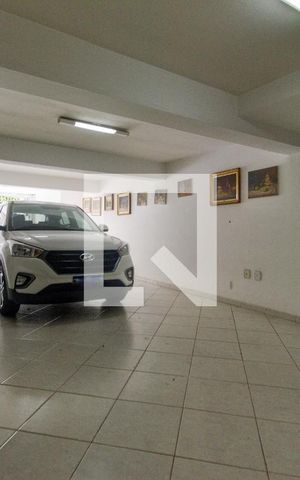 Casa de condomínio à venda com 260m², 4 quartos e 4 vagas Casa de condomínio à venda com 260m², 4 quartos e 4 vagasGaragem