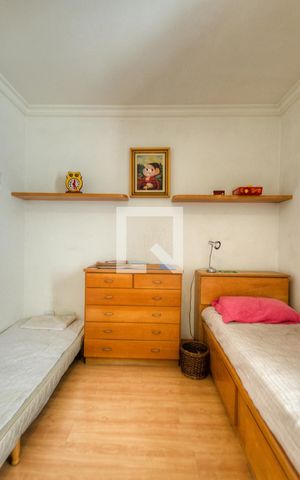 Casa de condomínio à venda com 260m², 4 quartos e 4 vagas Casa de condomínio à venda com 260m², 4 quartos e 4 vagasQuarto 3