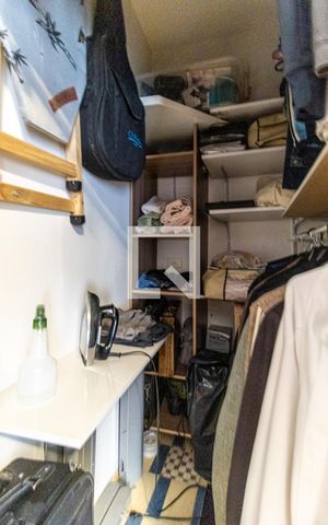 Apartamento à venda com 72m², 2 quartos e sem vagaQuarto 2 - Clsoet