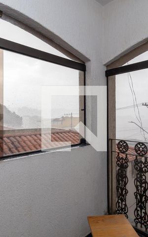 Casa à venda com 180m², 5 quartos e 3 vagas Casa à venda com 180m², 5 quartos e 3 vagasVaranda da Suíte