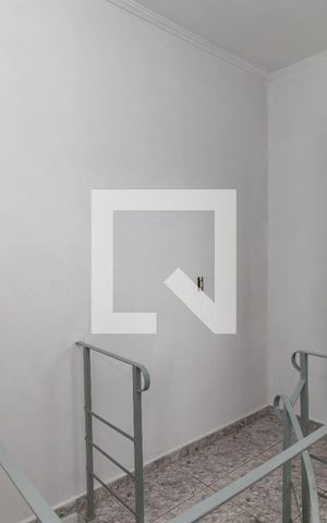 Casa à venda com 180m², 5 quartos e 3 vagas Casa à venda com 180m², 5 quartos e 3 vagasHall dos Quartos - Casa 2