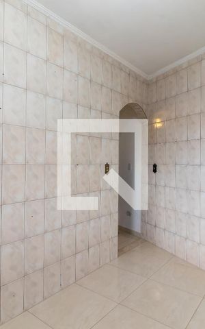 Casa à venda com 180m², 5 quartos e 3 vagas Casa à venda com 180m², 5 quartos e 3 vagasCozinha - Casa 2