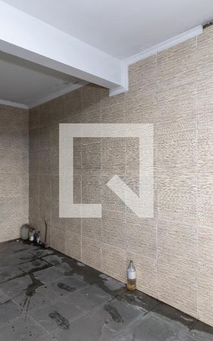Casa à venda com 180m², 5 quartos e 3 vagas Casa à venda com 180m², 5 quartos e 3 vagasGaragem