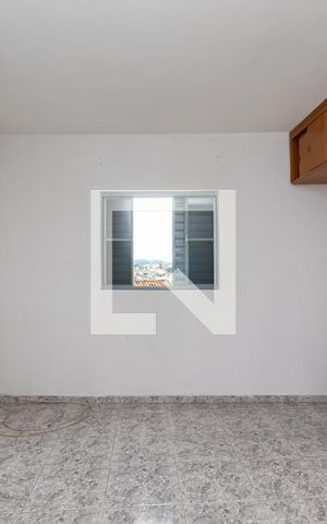 Casa à venda com 180m², 5 quartos e 3 vagas Casa à venda com 180m², 5 quartos e 3 vagasQuarto 2 - Casa 2