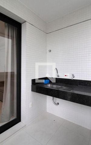 Apartamento para alugar com 38m², 1 quarto e 1 vagaVaranda