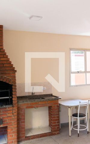 Apartamento para alugar com 60m², 2 quartos e sem vaga Apartamento para alugar com 60m², 2 quartos e sem vagaÁrea comum - Churrasqueira
